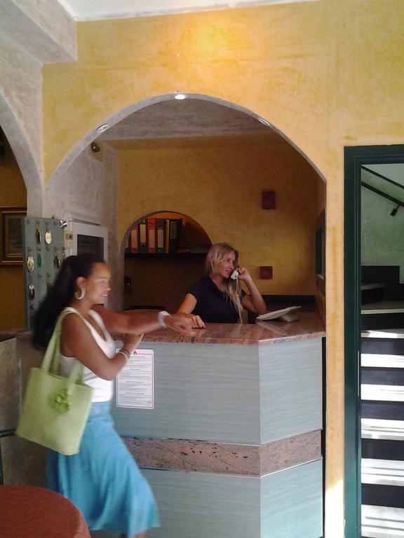 Hotel Lady Susanna Varazze Bagian luar foto
